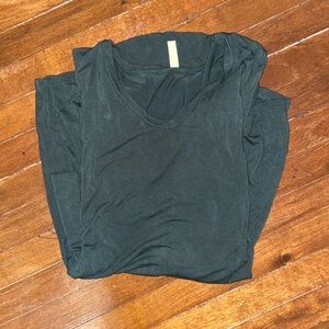 Size Large Forest Dark Green Tunic Top